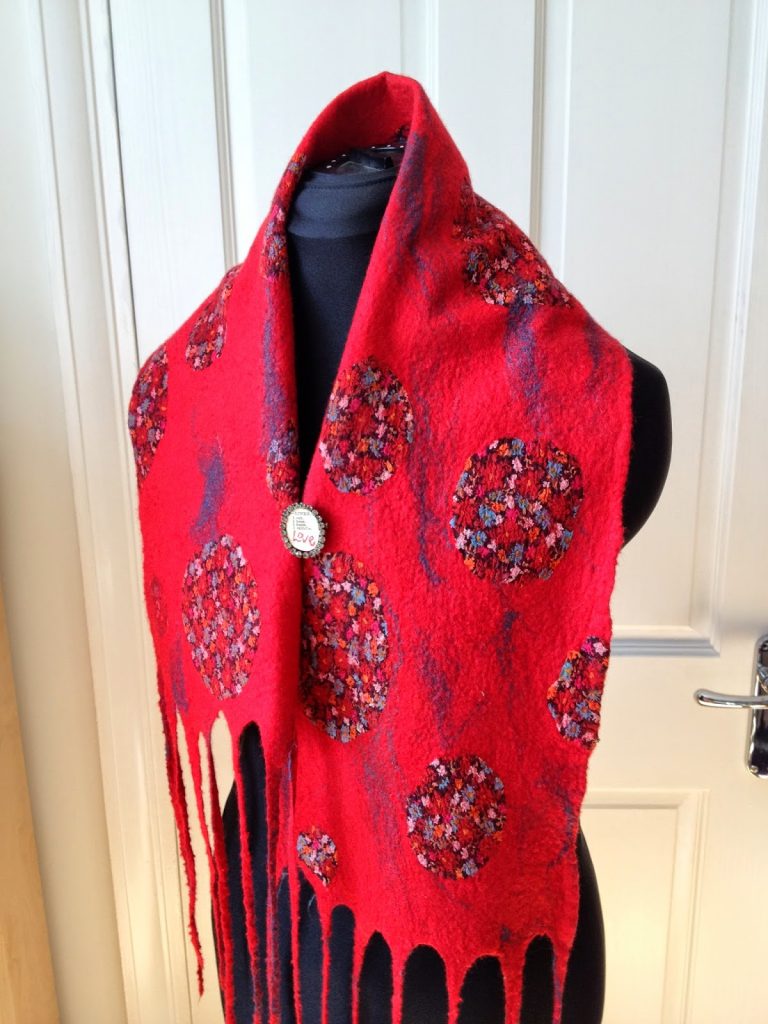 Dotty felt scarf