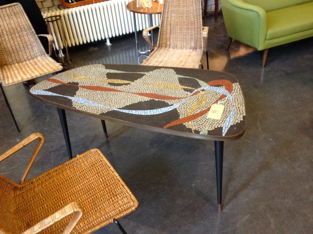 Mid-Century Decor table