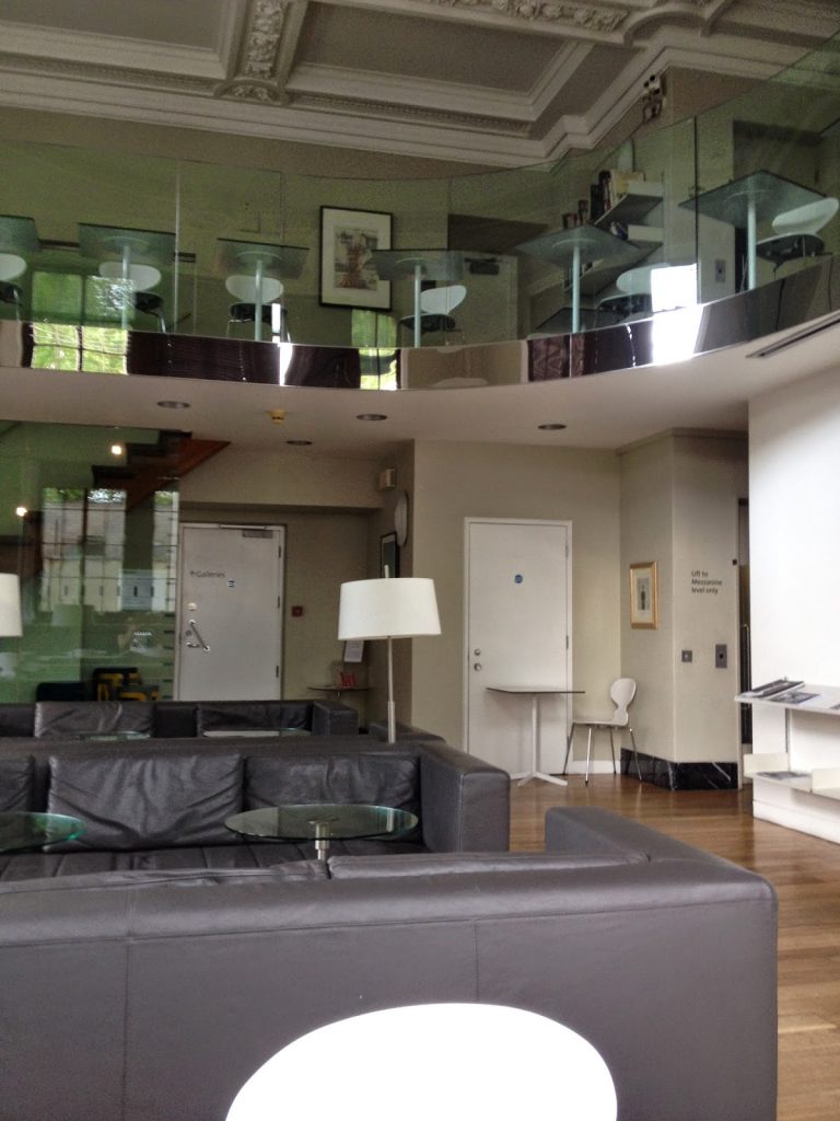 Victoria and Albert Museum members' area